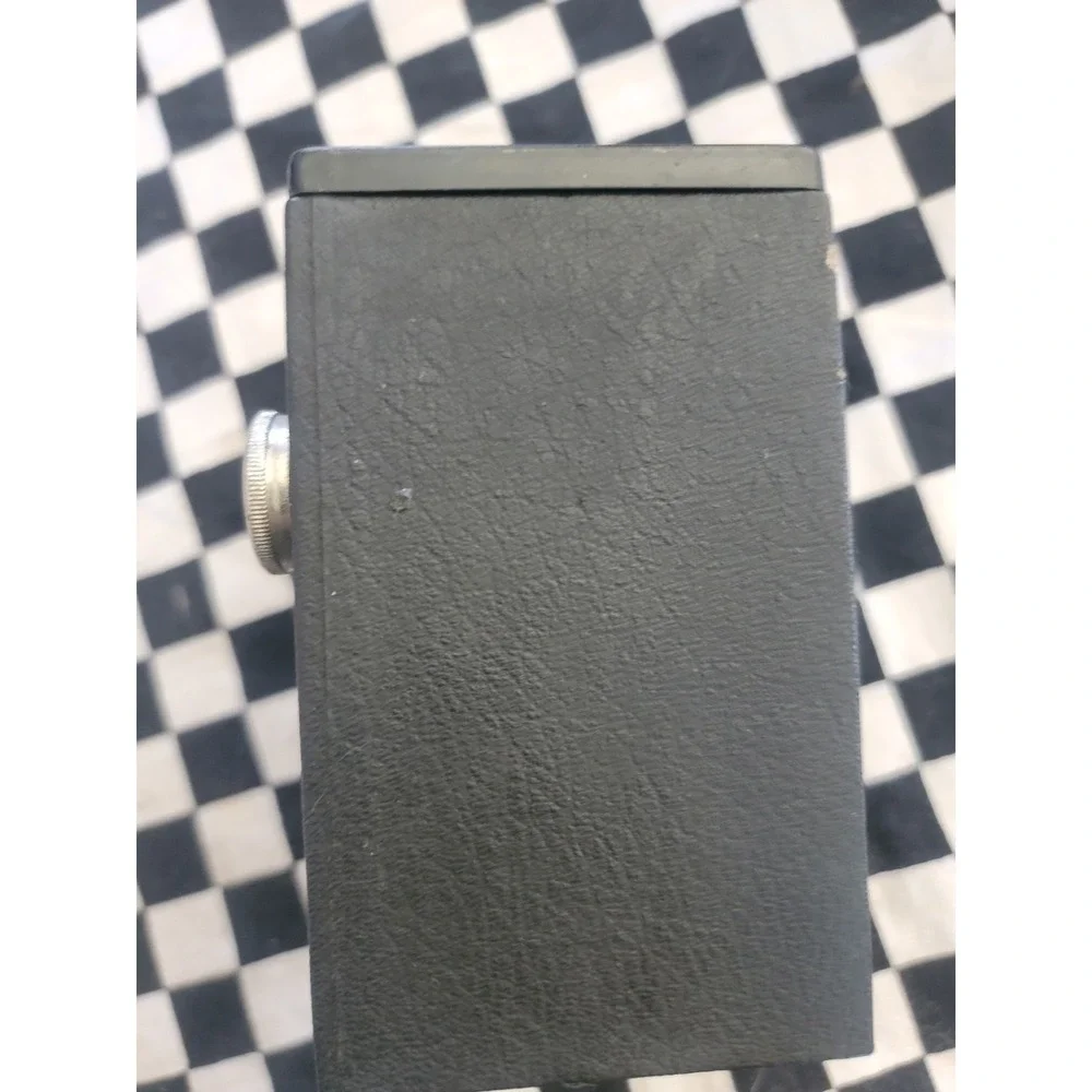 Vintage Kodak Brownie Target Six-20 Box Camera – Untested – AS-IS